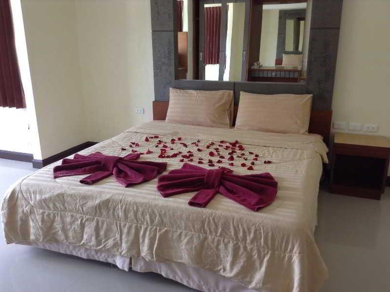 Pornthep Hotel 2 Ban Klong Haeng Bagian luar foto