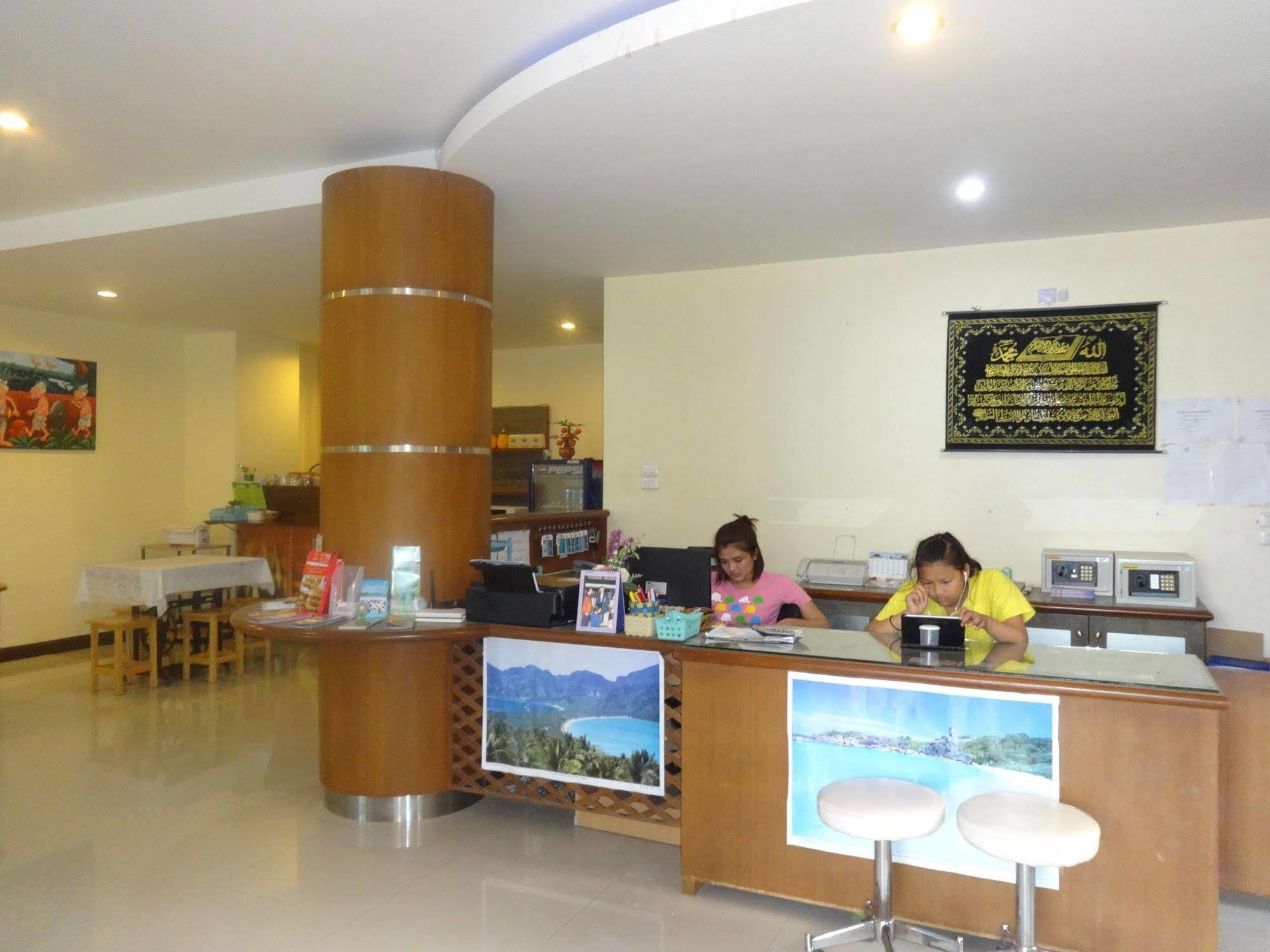 Pornthep Hotel 2 Ban Klong Haeng Bagian luar foto