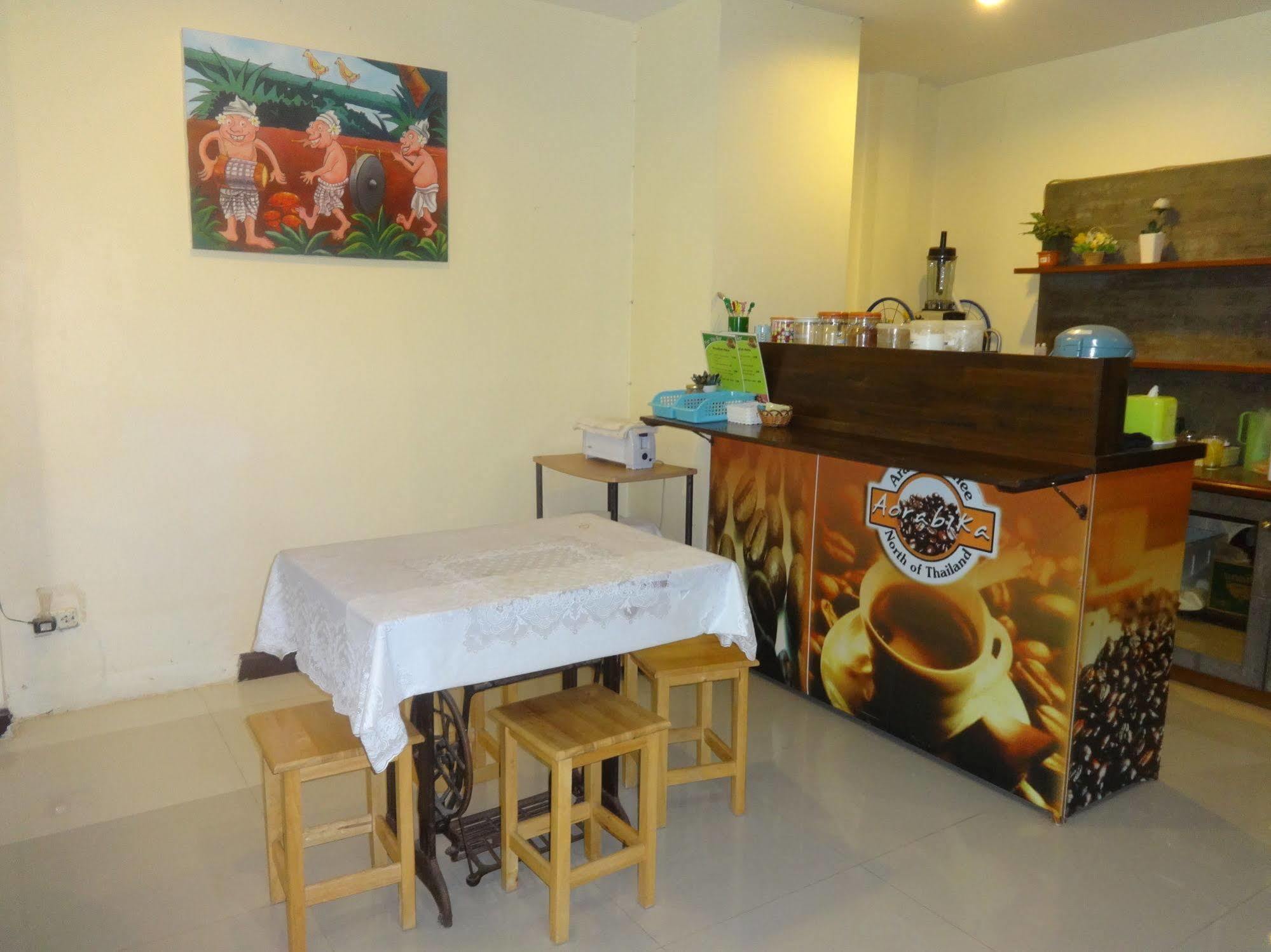 Pornthep Hotel 2 Ban Klong Haeng Bagian luar foto